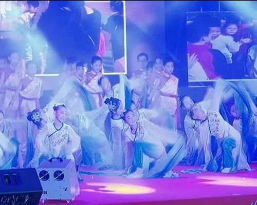 11月16日七彩陽光為您播出 濱江小學(xué)第十屆校園文化藝術(shù)節(jié)文藝專場演出 三