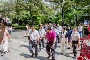 汕頭市陽光文化交流中心接待市委常委領導等考察團一行
